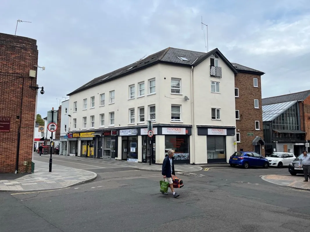 Blandy House and Shops, King Street, and Flats 1 to 3, Nicholson Lane, Maidenhead, SL6 1DZ