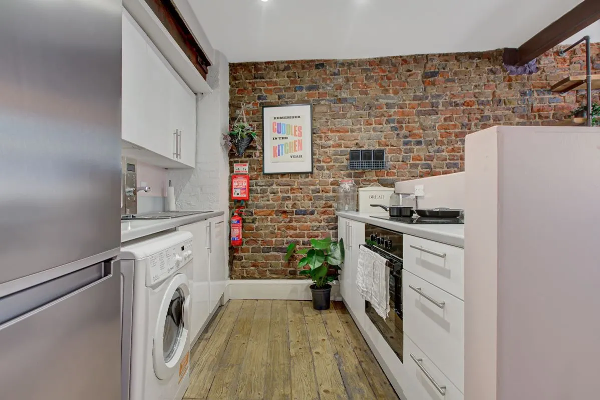 340 Old Street, London, EC1V 9DS