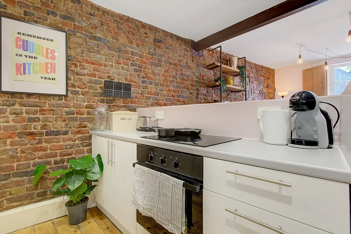 340 Old Street, London, EC1V 9DS