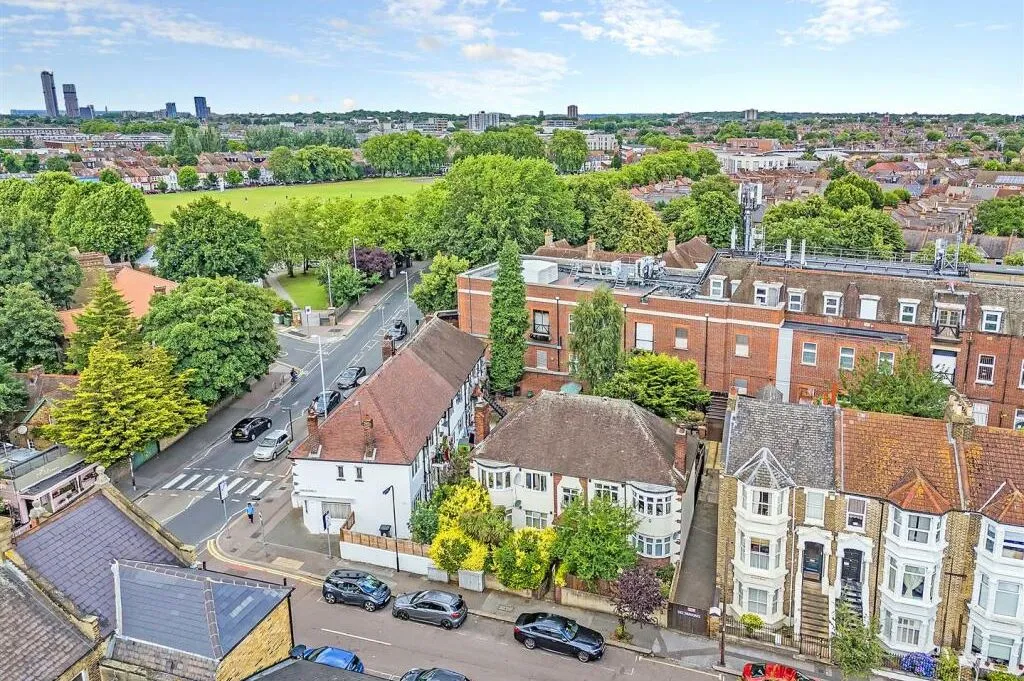 1A Dawlish Road, London, E10 6QB
