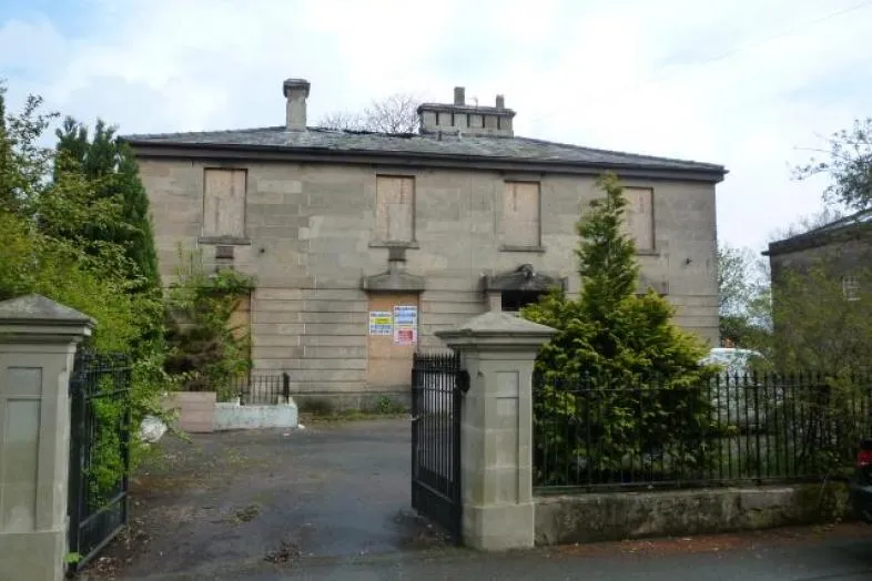18 Rock Park, Birkenhead, Merseyside CH42 1PJ