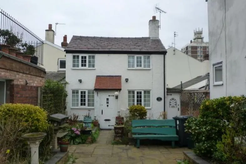 4 Johnson Street, Southport, Merseyside PR9 0BQ