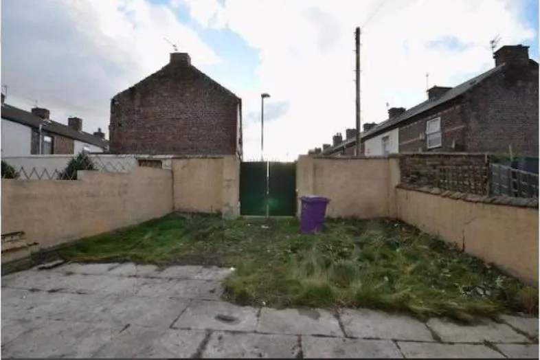 28 Queens Drive, Walton, Liverpool L4 6SH