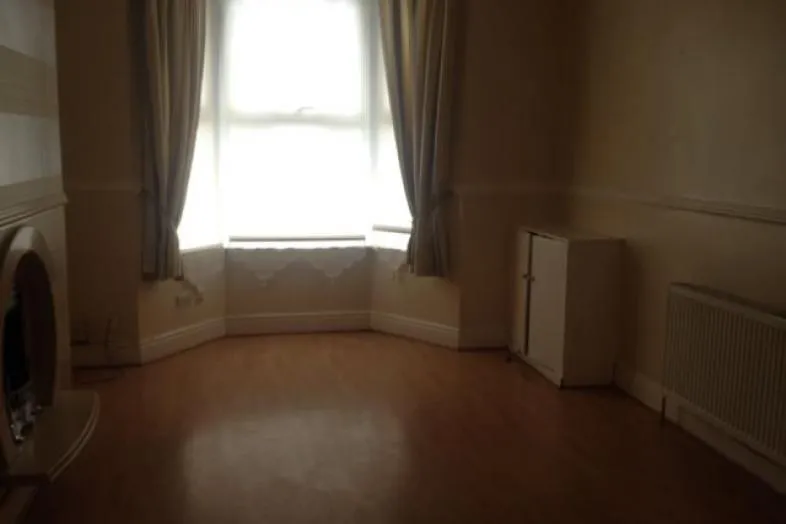 154 Bedford Road, Bootle, Merseyside L20 2DT