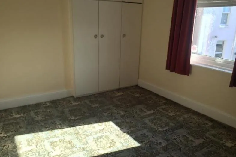 Flat 3, 49 Promenade, Southport, Merseyside PR9 0DX
