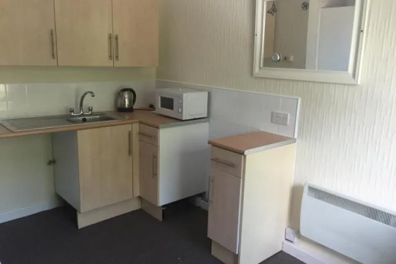 Apt 10, Grassendale Court, Grassendale Road, Liverpool L19 0LY