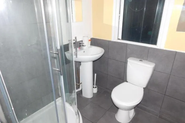 104 Lawrence Road, Liverpool L15 0EG
