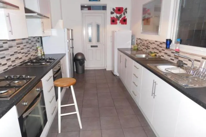 104 Lawrence Road, Liverpool L15 0EG