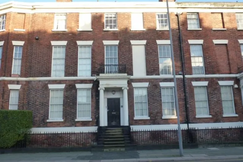 29 Catharine Street, Liverpool L8 7NE