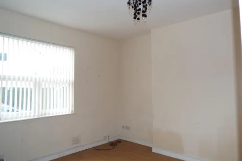 Flat 2, 11 Peel Road, Bootle, Merseyside L20 4RL