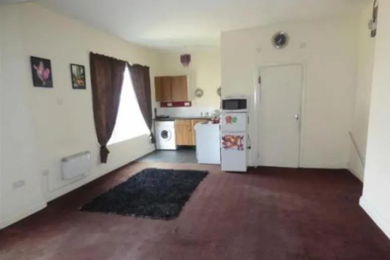 43 Mynors Street, Stoke-on-trent ST1 2DJ