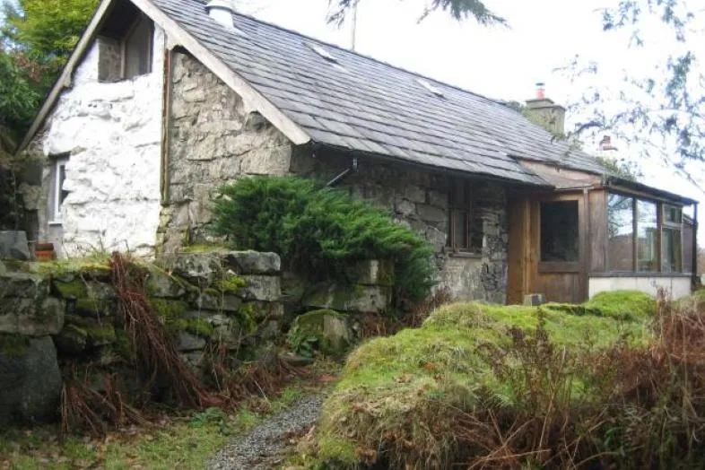 1 Pyllau Dwr, Llanberis, Caernarfon, Gwynedd LL55 4TH