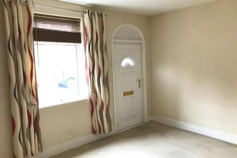 141 Dingle Lane, Winsford, Cheshire CW7 1AA