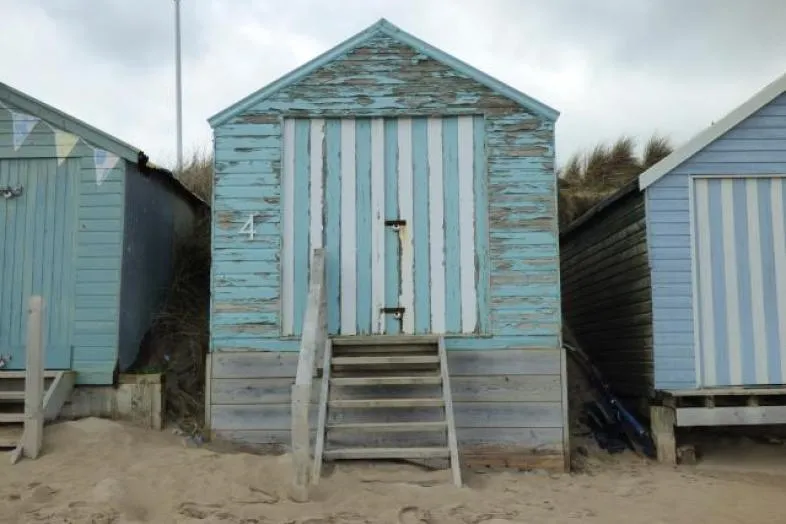 Beach Hut 4, Porth Mawr, Main Beach, Abersoch, Pwllheli, Gwynedd LL53 7EY