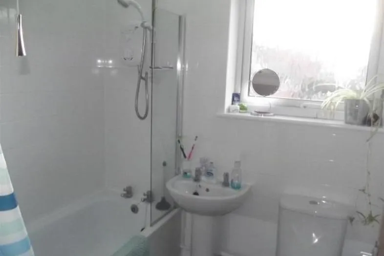 7 St. James Close, Exeter EX4 6QZ