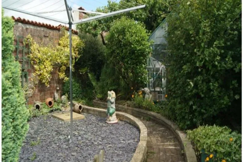 1 Laurel Cottages, Brook Street, Dawlish, Devon EX7 9AH