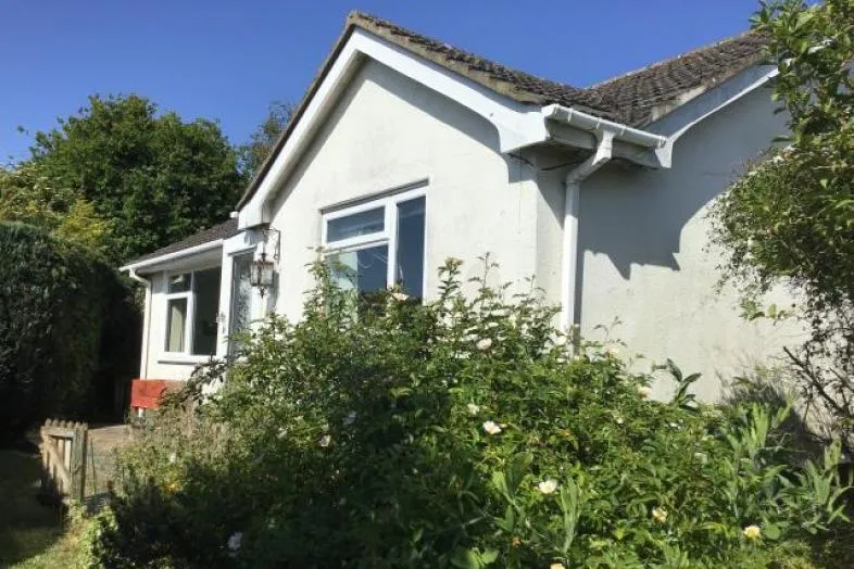 5 Kingsdown Close, Teignmouth, Devon TQ14 9AX