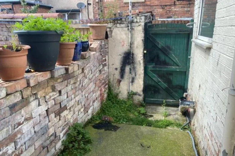 21 Mulberry Road, Birkenhead, Merseyside CH42 3XZ