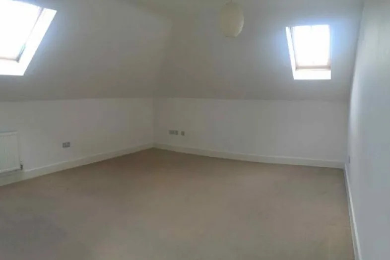 Flat 5, 28 Merton Road, Southsea, Hampshire PO5 2AQ
