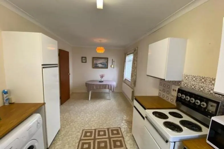 18 The Churchills, Newton Abbot, Devon TQ12 1QN