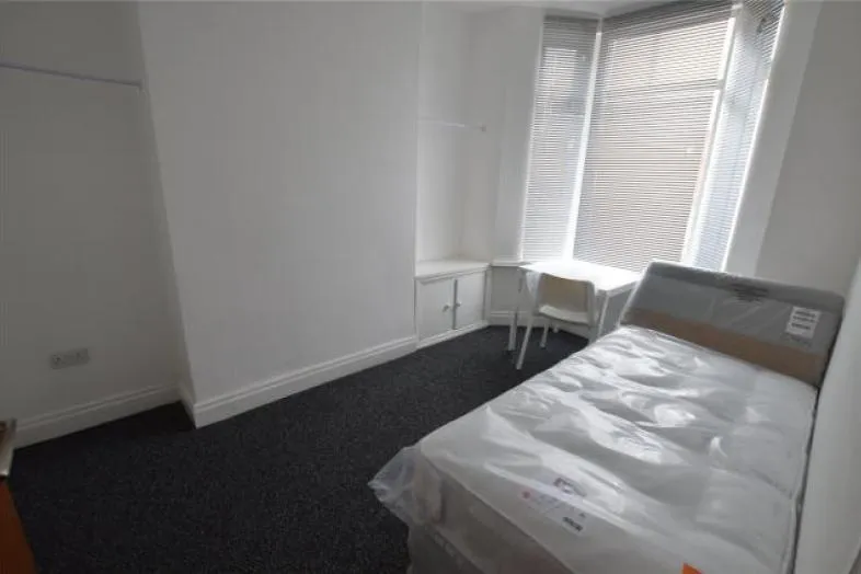 174 Boaler Street, Kensington, Liverpool L6 6AD