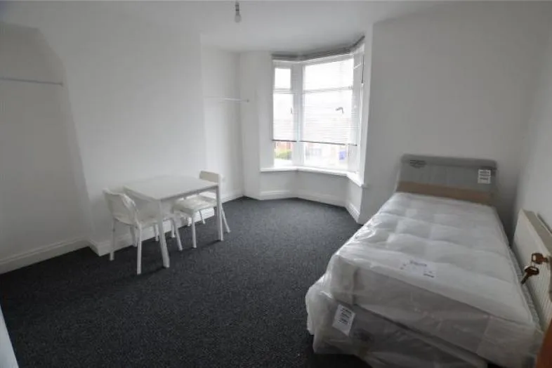 174 Boaler Street, Kensington, Liverpool L6 6AD