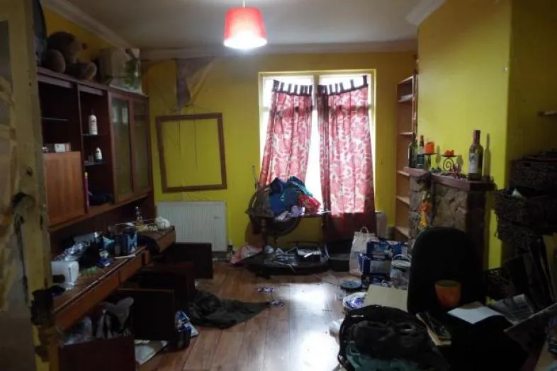 35 Clifton Road, Paignton, Devon TQ3 3LQ
