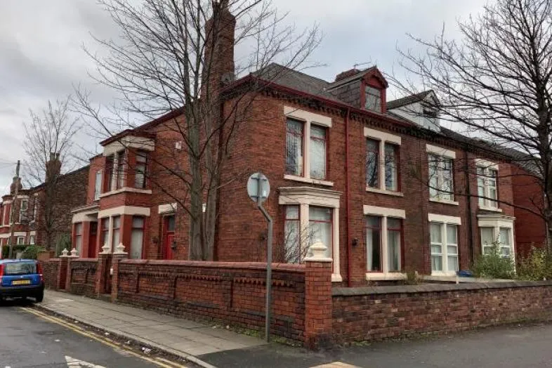 197 Warbreck Moor, Liverpool L9 4RR
