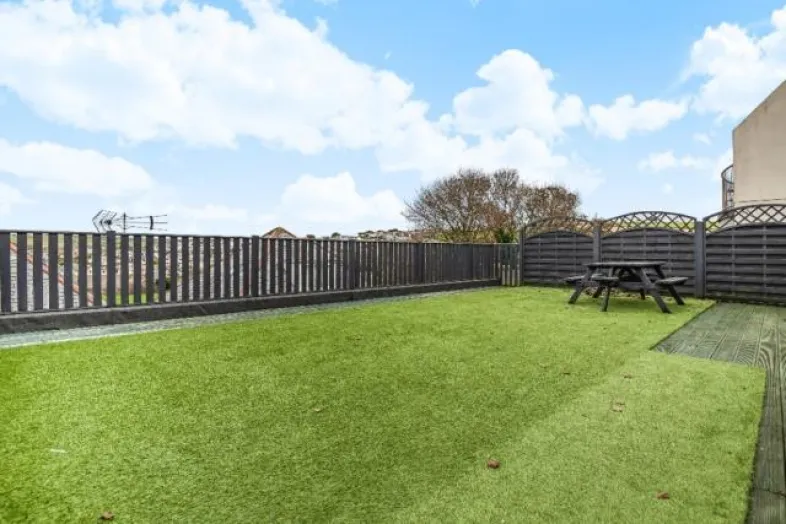 6 Upper Hillcrest, Perranporth, Cornwall TR6 0LA