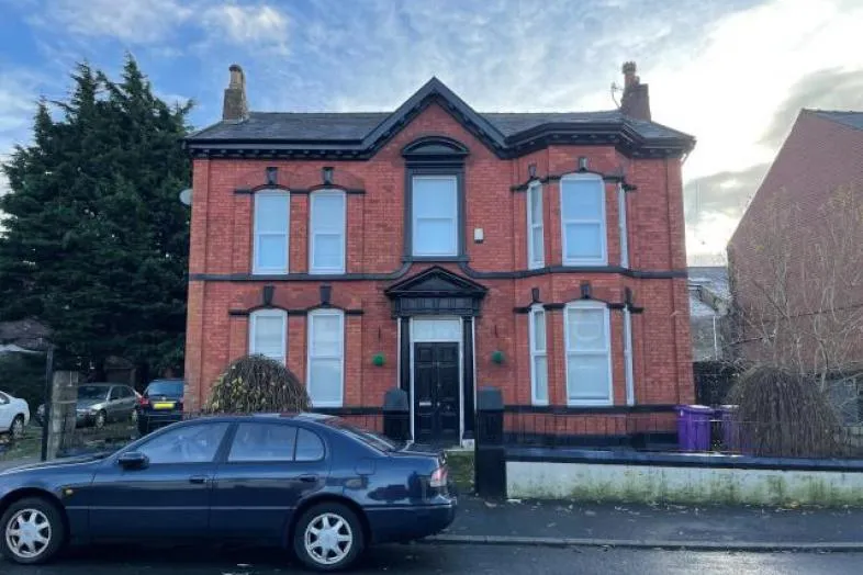 38 Russian Drive, Liverpool L13 7BT
