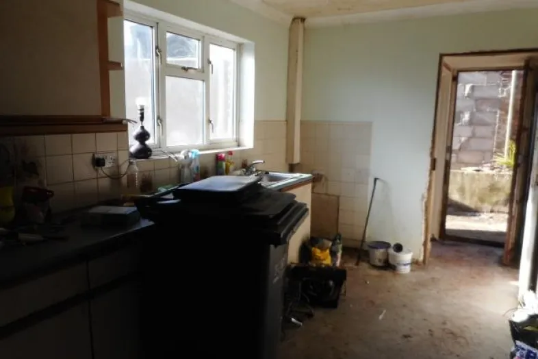 48 East Pafford Avenue, Torquay TQ2 8DA