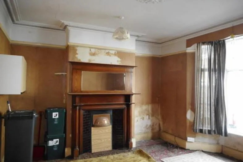 4 Dinham Road, Exeter EX4 4EE