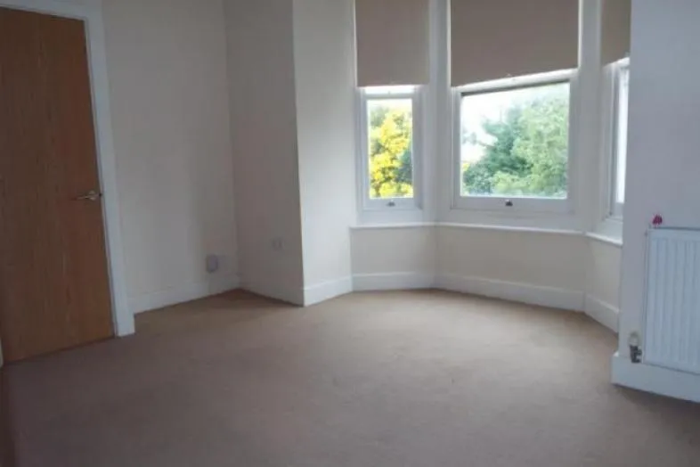 Flat 5, 28 Merton Road, Southsea, Hampshire PO5 2AQ
