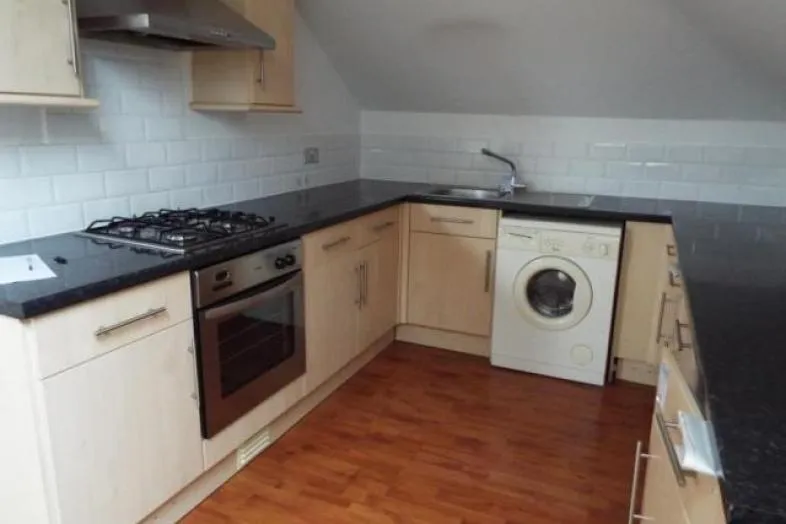 Flat 5, 28 Merton Road, Southsea, Hampshire PO5 2AQ