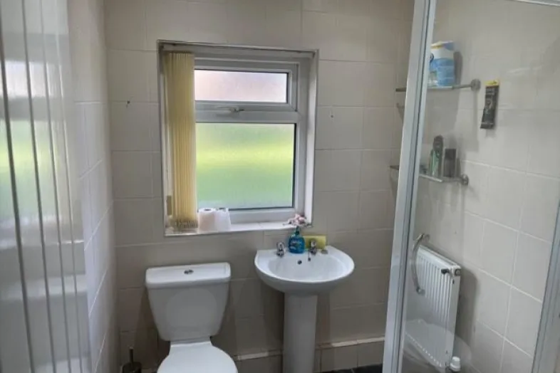 Flat 2, 53 Derby Lane, Liverpool L13 6QE