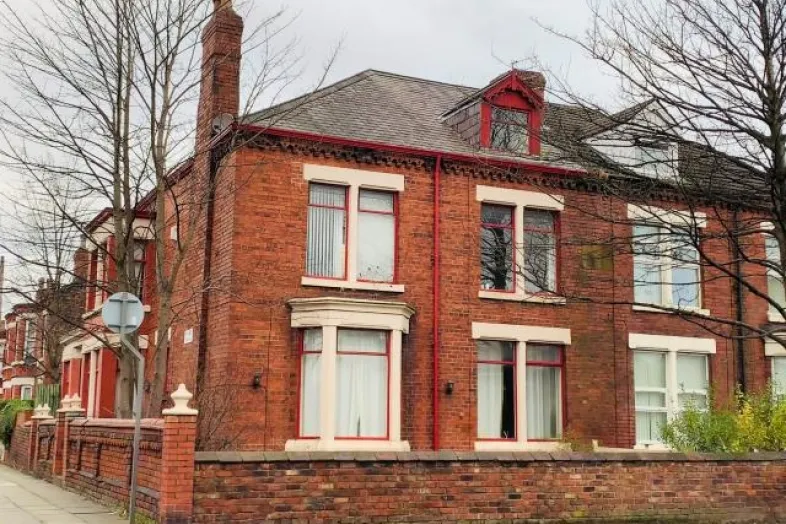 197 Warbreck Moor, Liverpool L9 4RR