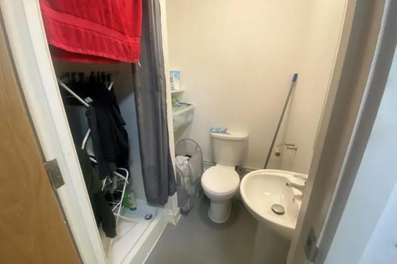 Flat 11b Arndale House, 89-103 London Road, Liverpool L3 8JA