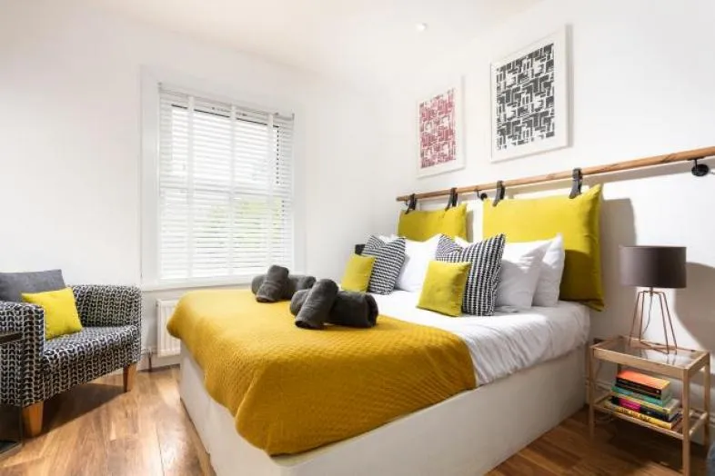 Flat 2, 22 Benbow Street, Plymouth PL2 1BX