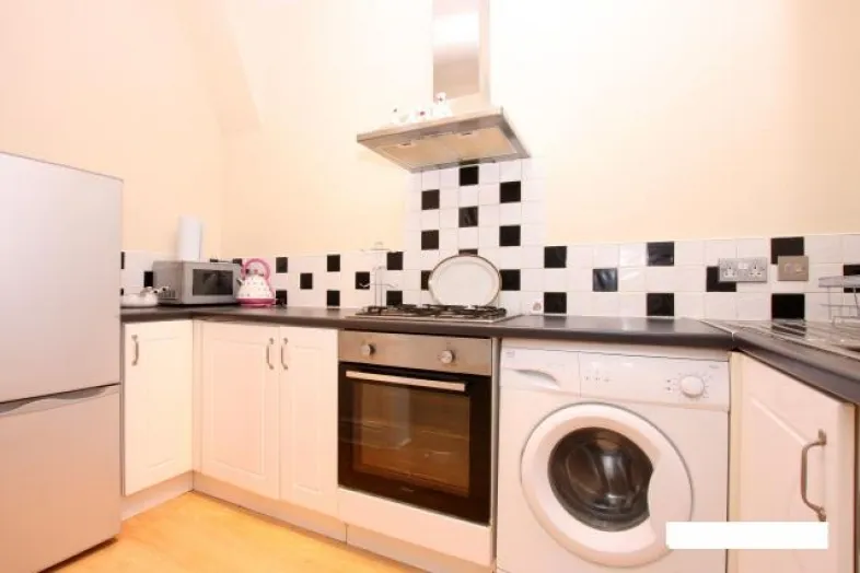 Flat 5, 10 Derwent Square, Liverpool L13 6QT