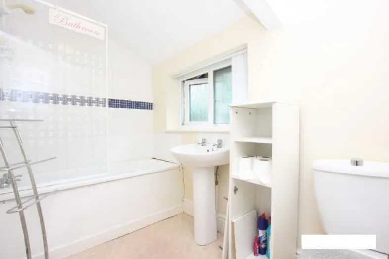 Flat 5, 10 Derwent Square, Liverpool L13 6QT
