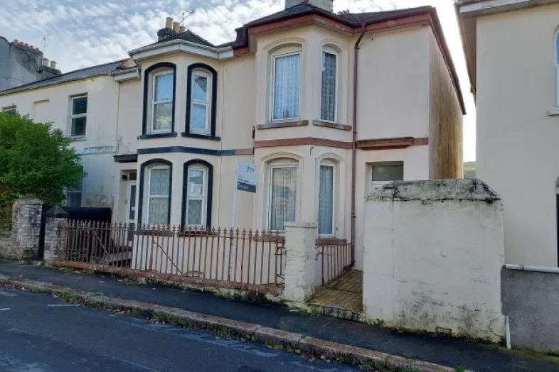 145 Alexandra Road, Ford, Plymouth PL2 1JY