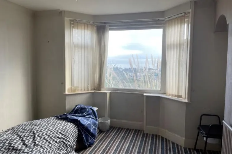 23 Winner Hill Road, Paignton, Devon TQ3 3BT