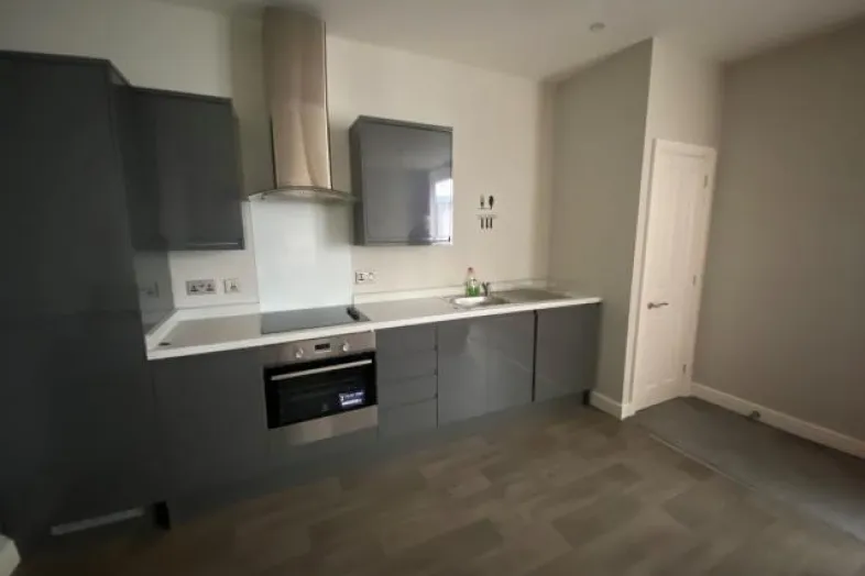 Flat 27 Birchen House, 1 Canning Street, Birkenhead, Merseyside CH41 1ND