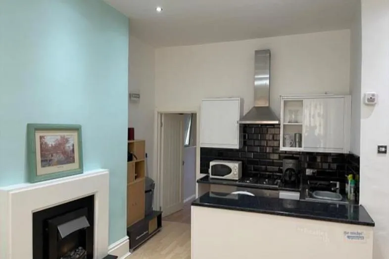 Flat 2, 53 Derby Lane, Liverpool L13 6QE