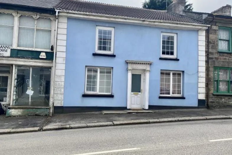 14a West End, Redruth, Cornwall TR15 2SA