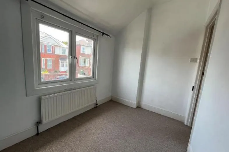 10a Whitstone Road, Paignton, Devon TQ4 6EY