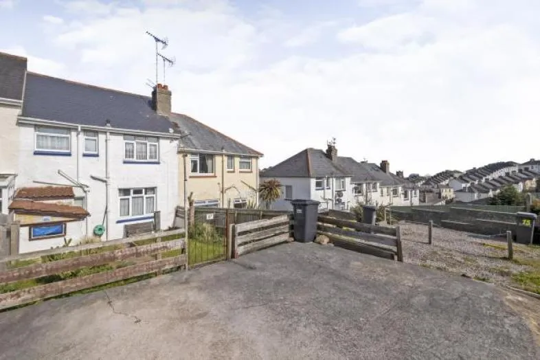 17 Marldon Road, Paignton, Devon TQ3 3QZ