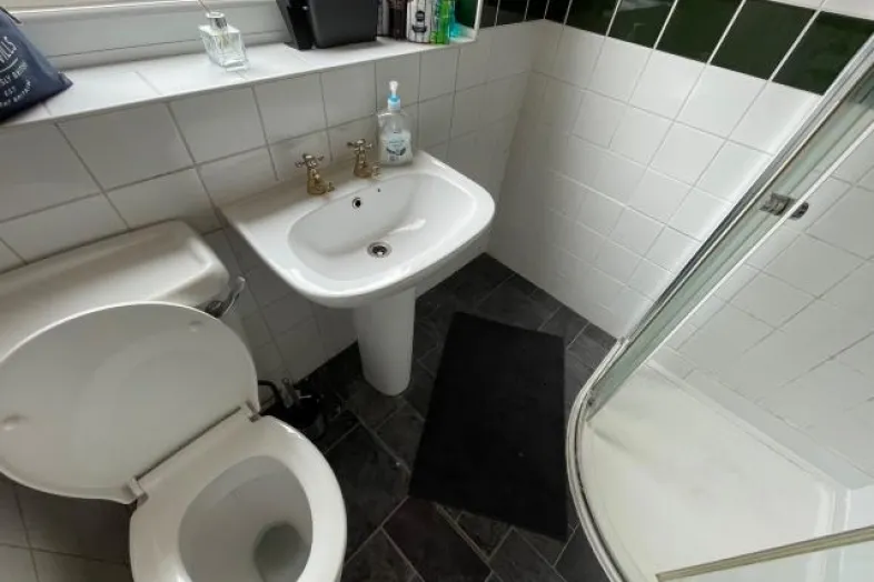 278 Bridle Road, Eastham, Wirral, Merseyside CH62 8BX
