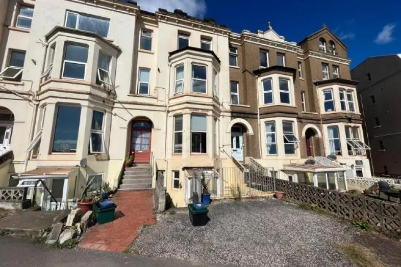 Flat 1, 23 Marine Parade, Dawlish, Devon EX7 9DL