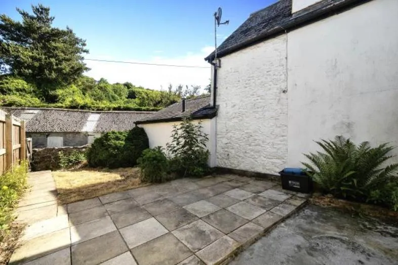 12 Elliott Plain, Buckfastleigh, Devon TQ11 0BZ